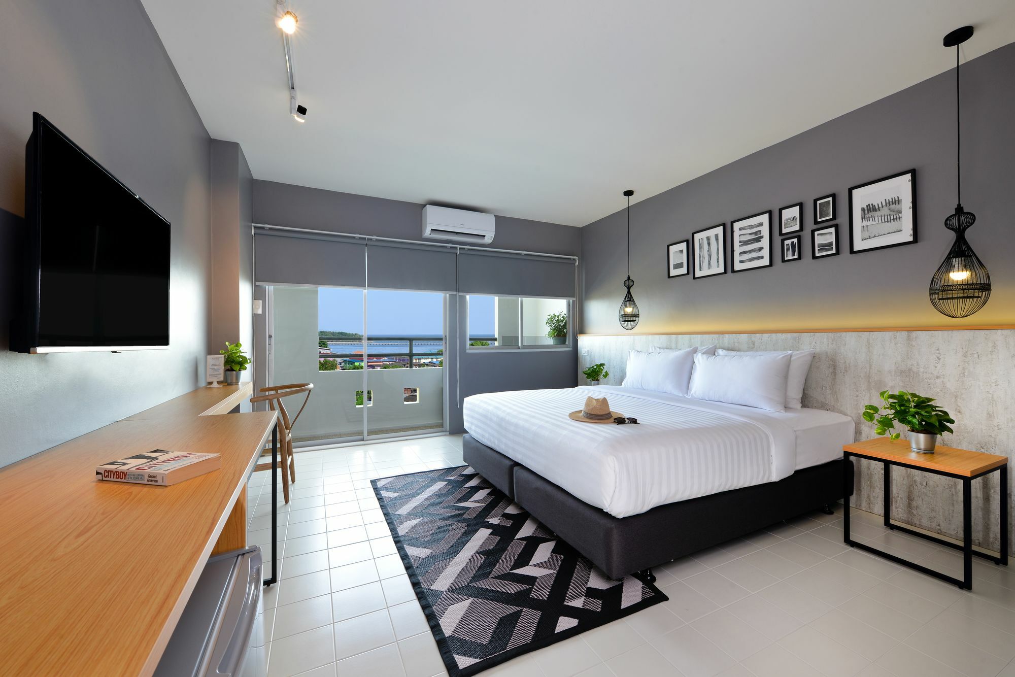Ruenthip Pattaya Hotel Exterior foto